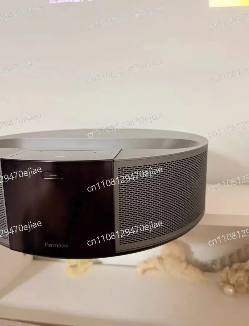 R1 Ultra Short Throw Laser TV  - Home Cinema Ultra Short Throw Projector 评论和价格